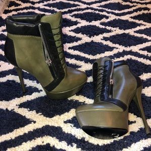 Steve Madden Booties